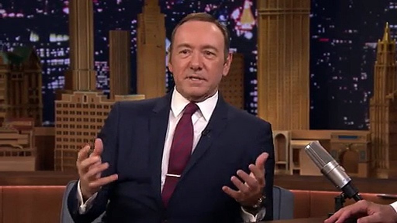 Kevin Spacey Does a Great Johnny Carson Impression
