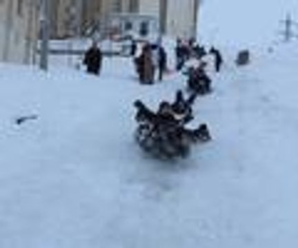 Çocukların kayak keyfi