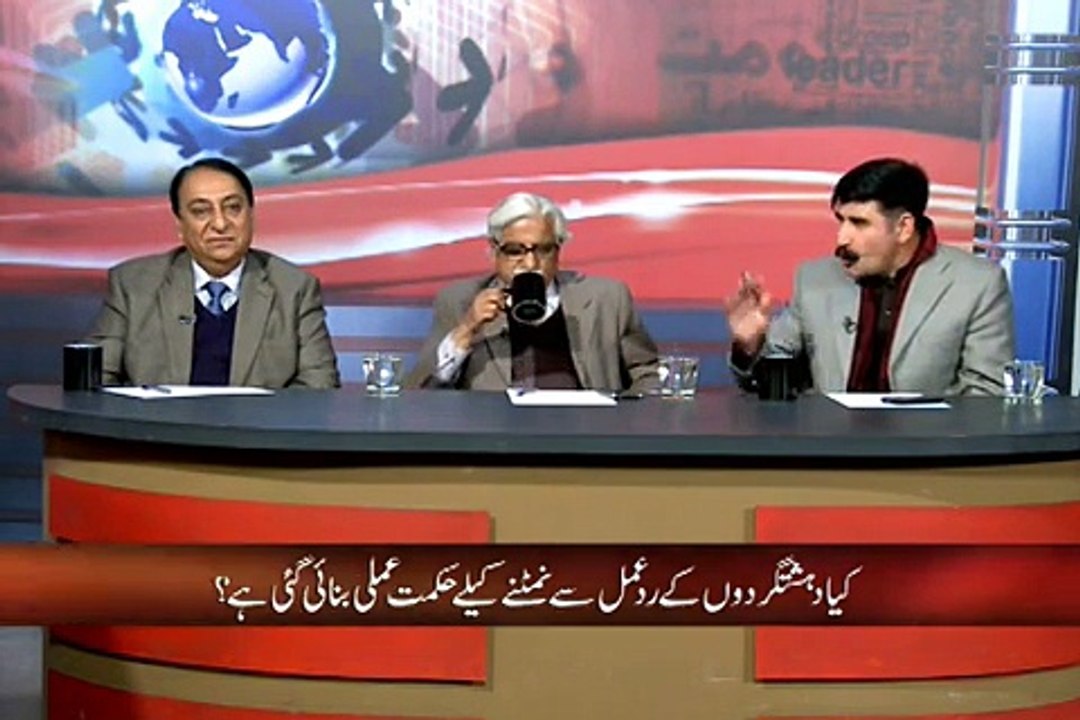 کچھ لوگ صحافیوں اور سیاستدانوں کے فون ٹائپ کرنے کے بجائے اپنے کام سے کام رکھیں۔۔اشارہ کس طرف؟؟