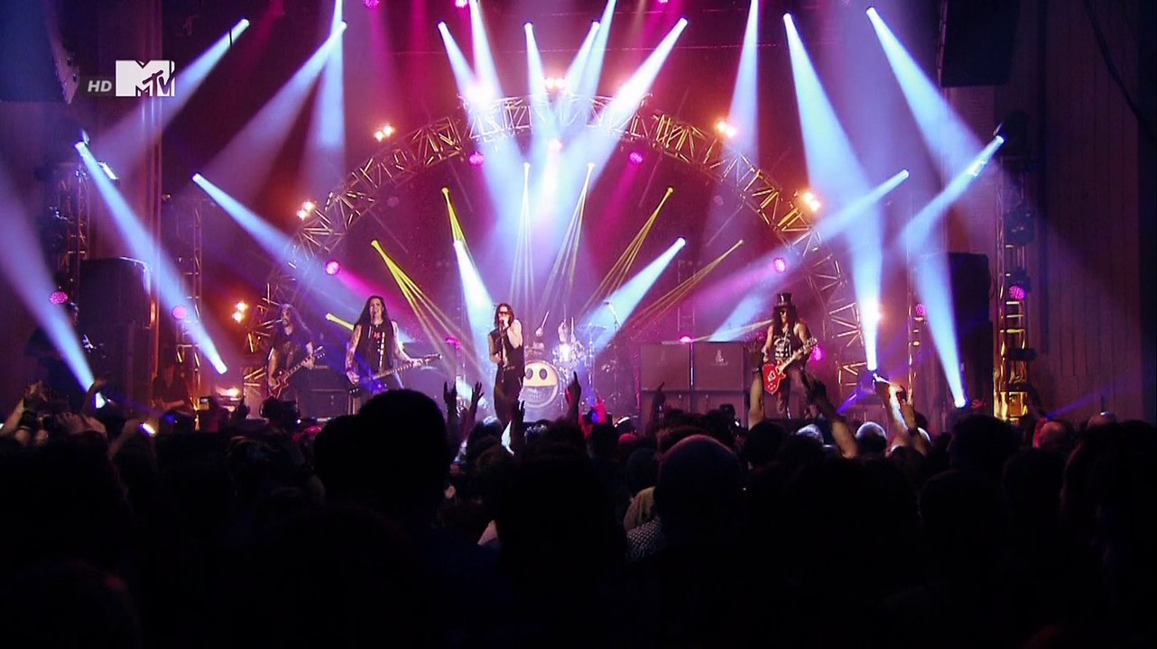 Slash - You Could Be Mine (Slash MTV EMA World Stage 2014) HD