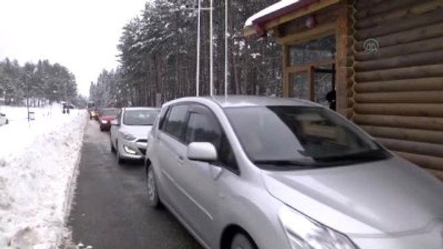 Abant Tabiat Parkı'na Ziyaretçi Akını