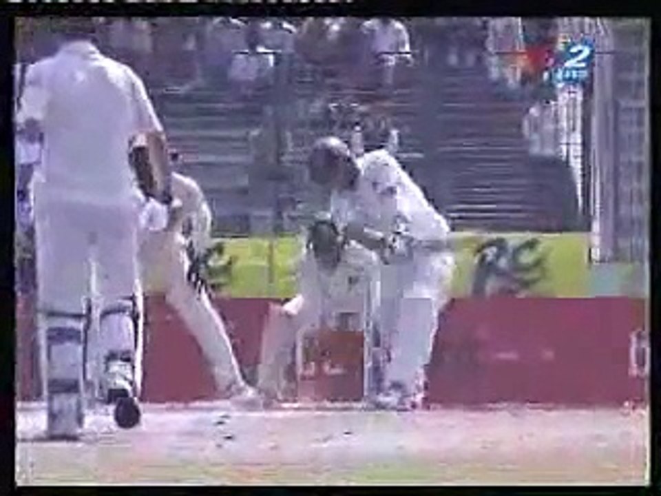 AB de Villiers's bizarre dismissal