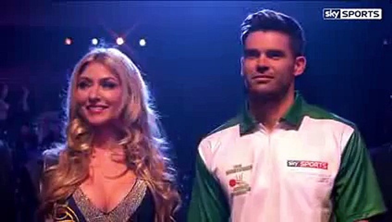 Alastair Cook v James Anderson - cricket meets darts, Alexandra Palace