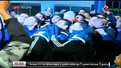 سيلفى لاعبى الزمالك مع مرتضى بعد الفوز على بتروجيت