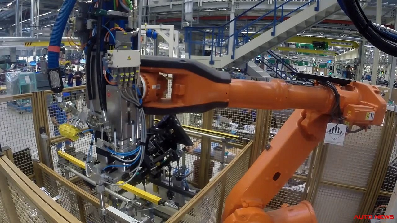 2015 BMW i8 Production
