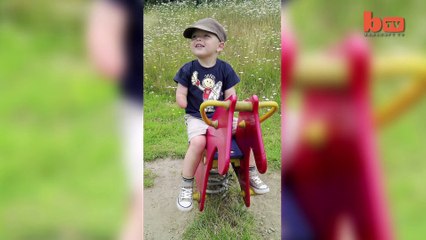 New Arm For Christmas_ 5-year-old Opens Presents With Limb Made From 3D Printer