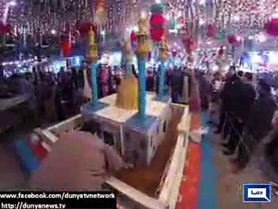 Dunya News!Eid Miladun Nabi  Street lighten up to Celeberate