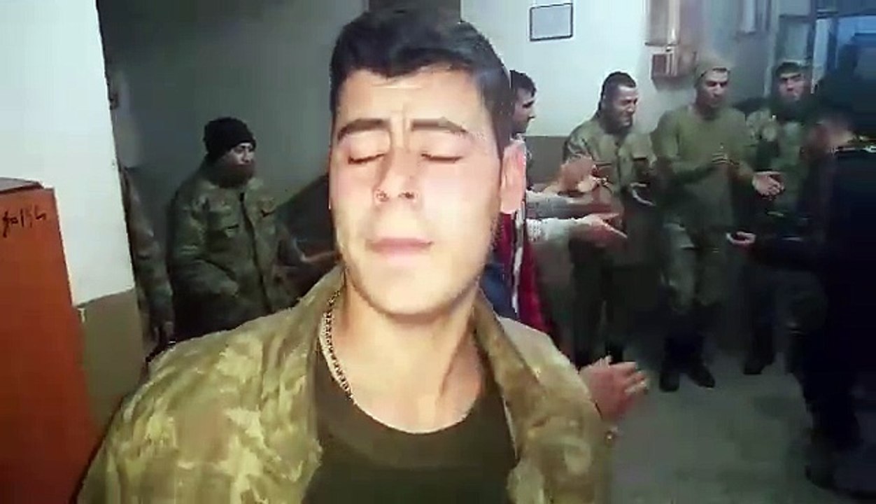tezkere ALAN ASKERLER HALAYLI ÇIKIŞ YAPTILAR