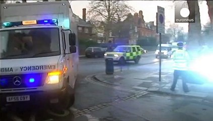 Ebola virüsü taşıyan İngiliz hemşirenin durumu kritik