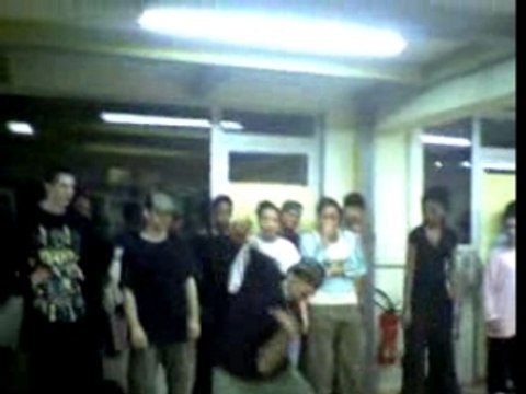 Joyce qui krump lol des barres