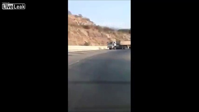 Athar Yad Ali, A Brave Pakistani Man who Stops 22 Wheeler Brake-Fail Trailer