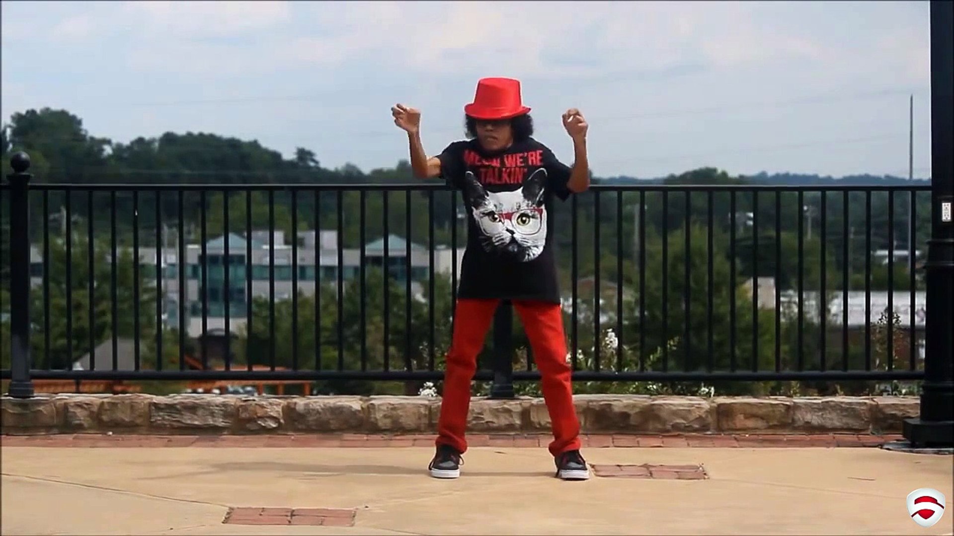 ⁣dubstep : HIGH LEVEL dancer