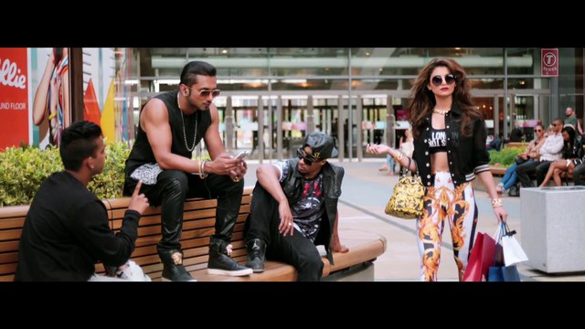 LOVE DOSE Full Video Original - Yo Yo Honey Singh, Urvashi Rautela - Desi Kalakaar Full HD