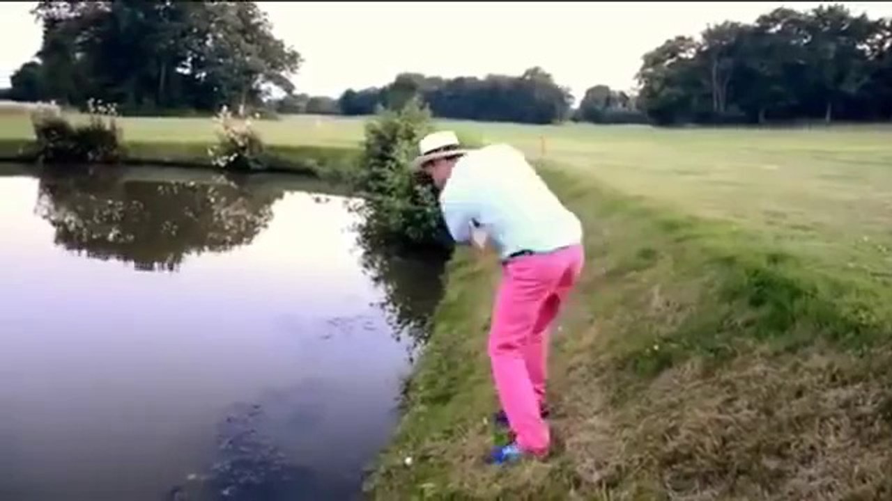 Lol Golfer slipped into the water Must watch Very Funny