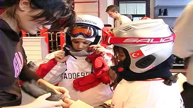 11. Camp Caddebostan - Snowboard&Kayak / Snowboard&Ski Kampı 2009 (7-13 yaş) Aftermovie (Uludağ-Turkey)