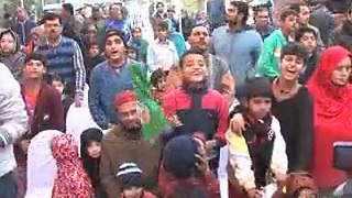 3000 pound cake cut to mark Eid Milad-un-Nabi (SAWW) in Lahore - by mass dj