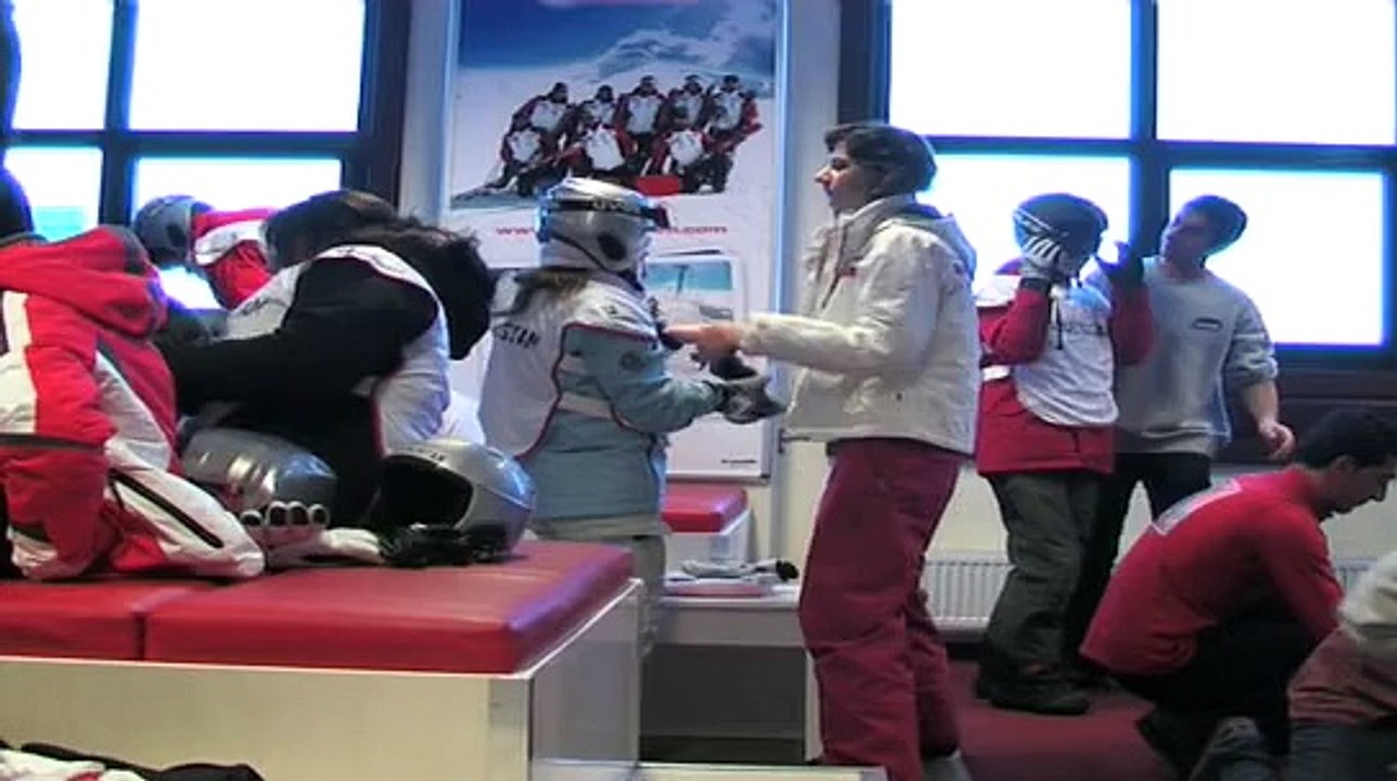 12. Camp Caddebostan - Snowboard&Kayak / Snowboard&Ski Kampı 2009 (14-18 yaş) Aftermovie (Uludağ-Turkey)