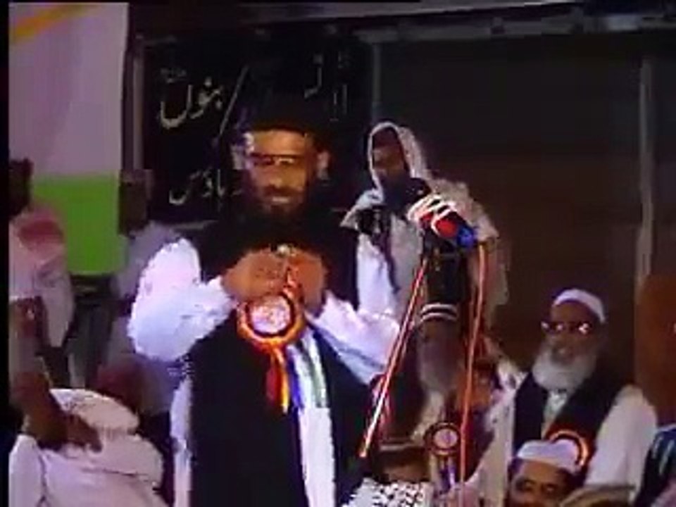 مولوی کو نہیں جانتا لیکن باتیں صحیح کرگیا ہے سن لیں ذرا مزا آئیگا