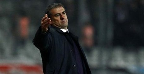 Hamza Hamzaoğlu, Takıma Stoper İstiyor