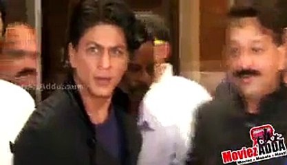 Shah Rukh Khan Books 2015 Independence Day For FAN ! -  Dailymotion