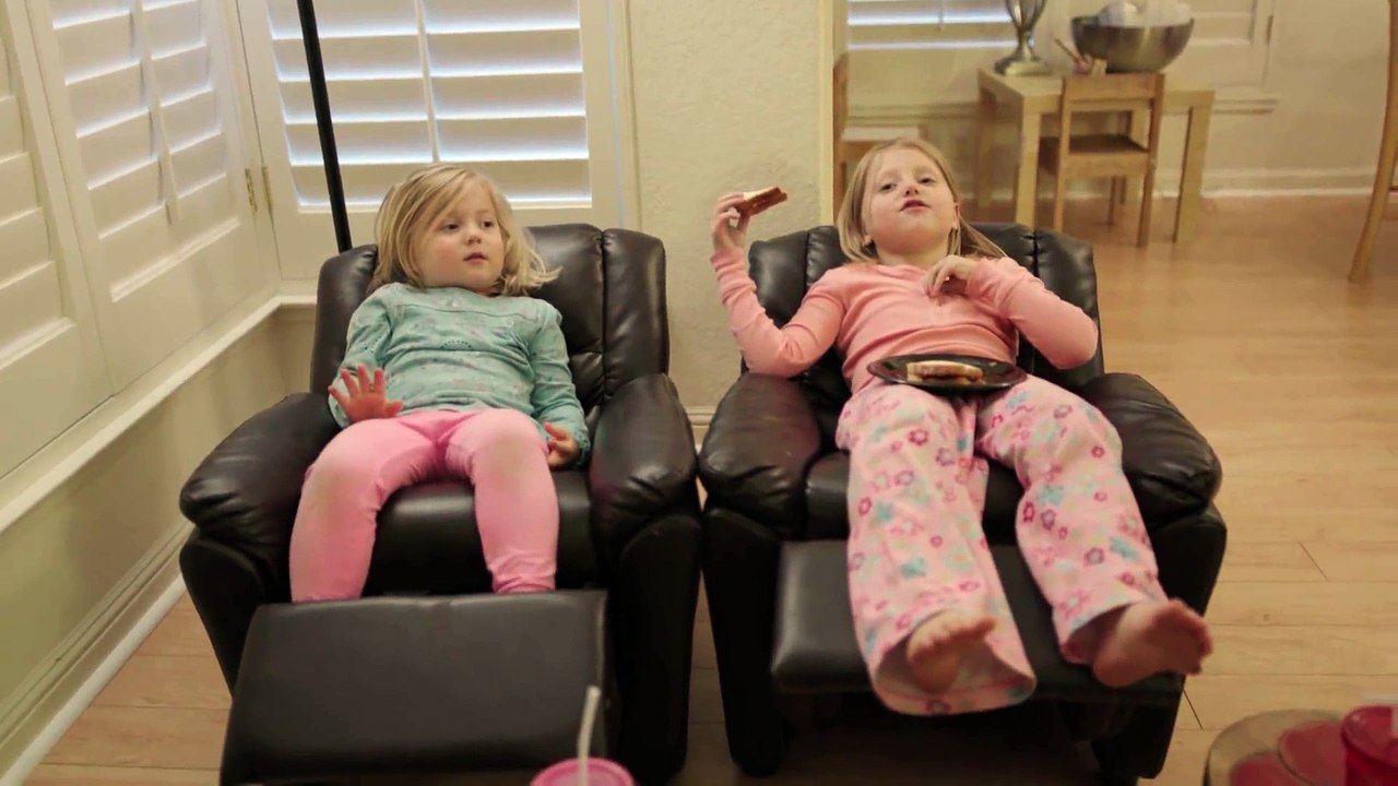 Netflix - Watch Together - Full Length