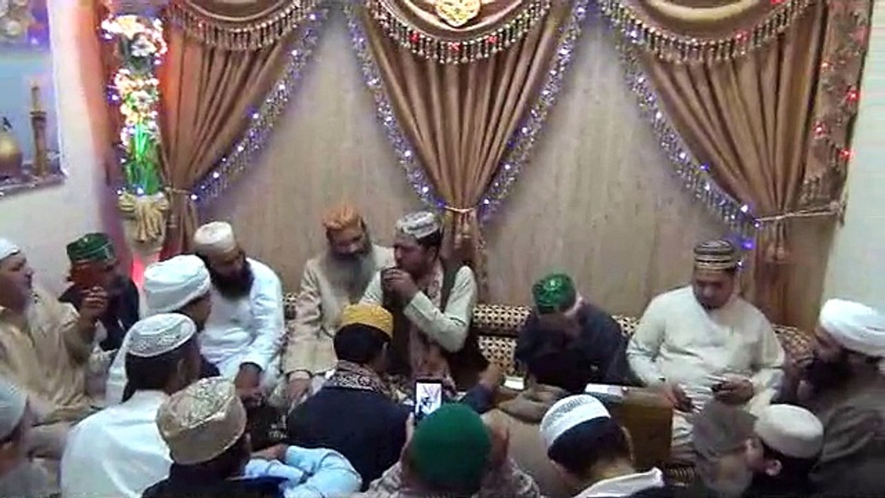 Mujahid chisti Sahib~Punjabi Naat~lakh lakh shukr karo Rab karam kamaya ae