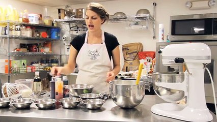 how to make delecious rainbow cupcakes