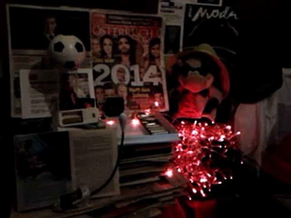 video-2012-12-24-04-40-48