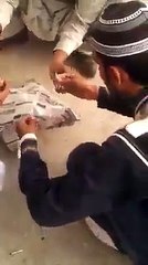 استاد جی سائنس چیک کرو پاکستانی جو ہیں کچھ بھی کر سکتے ہیں