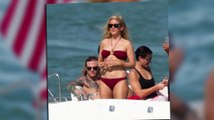 Ellie Goulding im roten Bikini in Miami