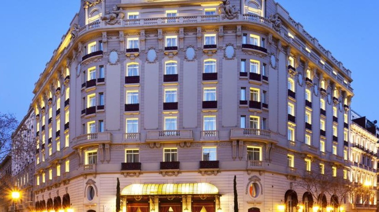 Luxury Hotels - El Palace - Barcelona