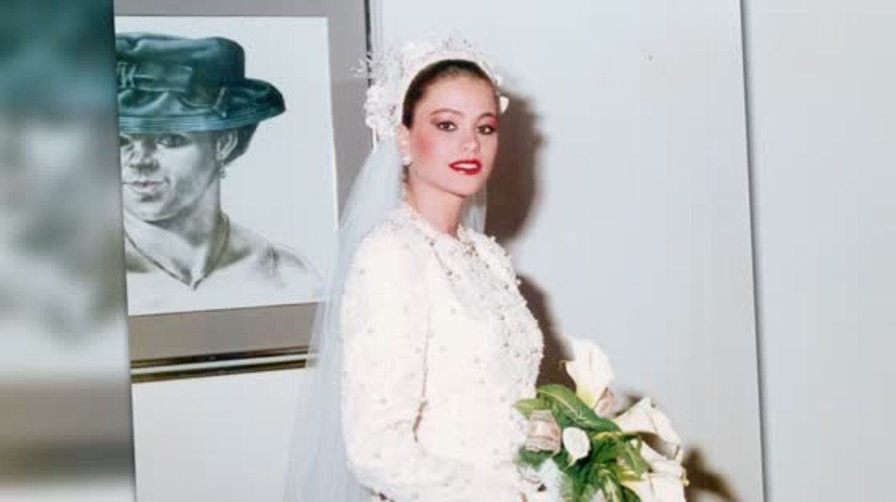 Schau dir Sofia Vergara als 18 jährige Braut an