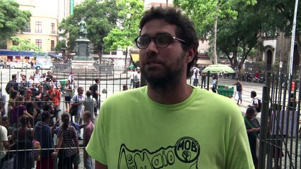 Aumento da tarifa de ônibus provoca protesto