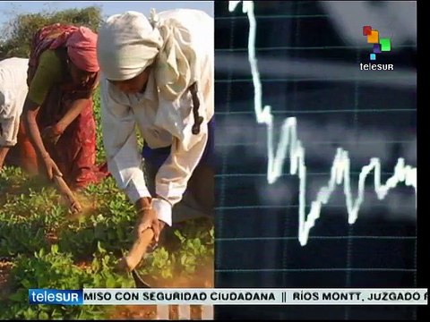 Ecuador busca aminorar efectos de la baja del precio del pretróleo