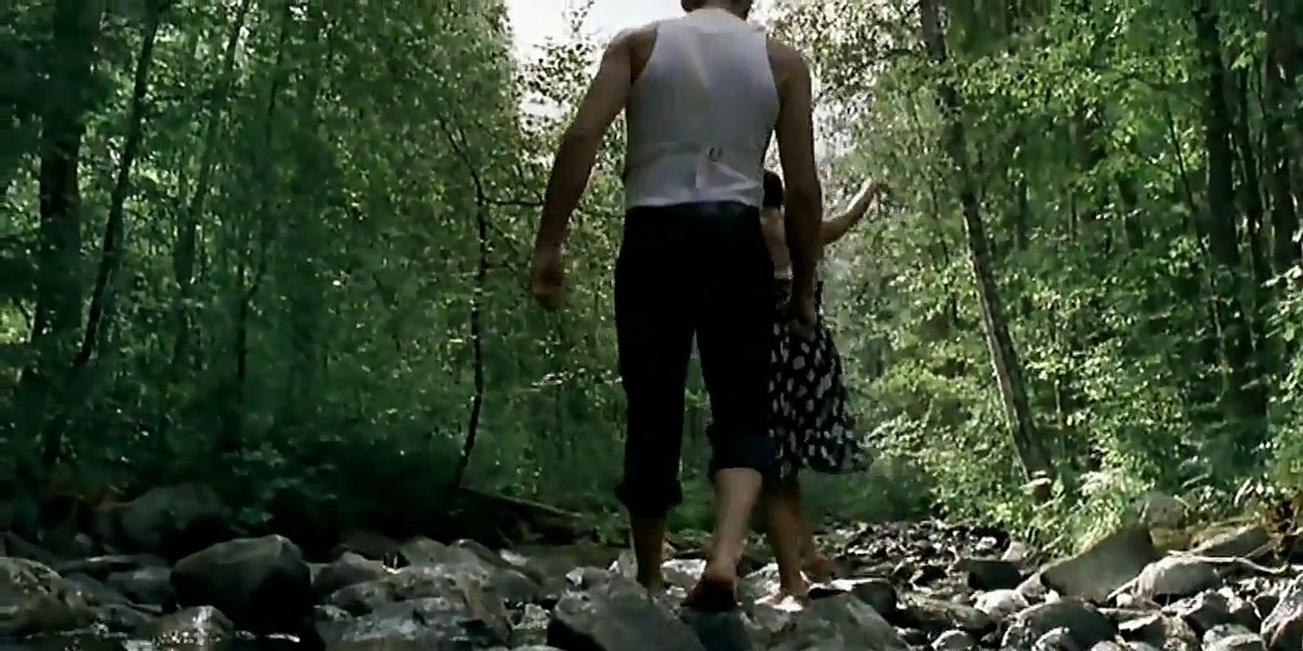 Nightwish - While Your Lips Are Still Red [HD 720p]