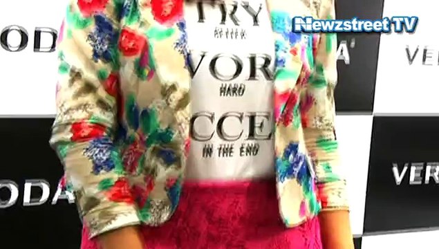 Nargis Fakhri, Priyanka Chopra or Anushka Sharma who looks best with bangs?