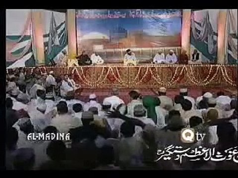 Best Naat By Owais Raza Qadri -Ishq k Rung Ma Rung Jao