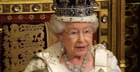 İngiltere'yi Sarsan Skandala Kraliçe Elizabeth de Karıştı