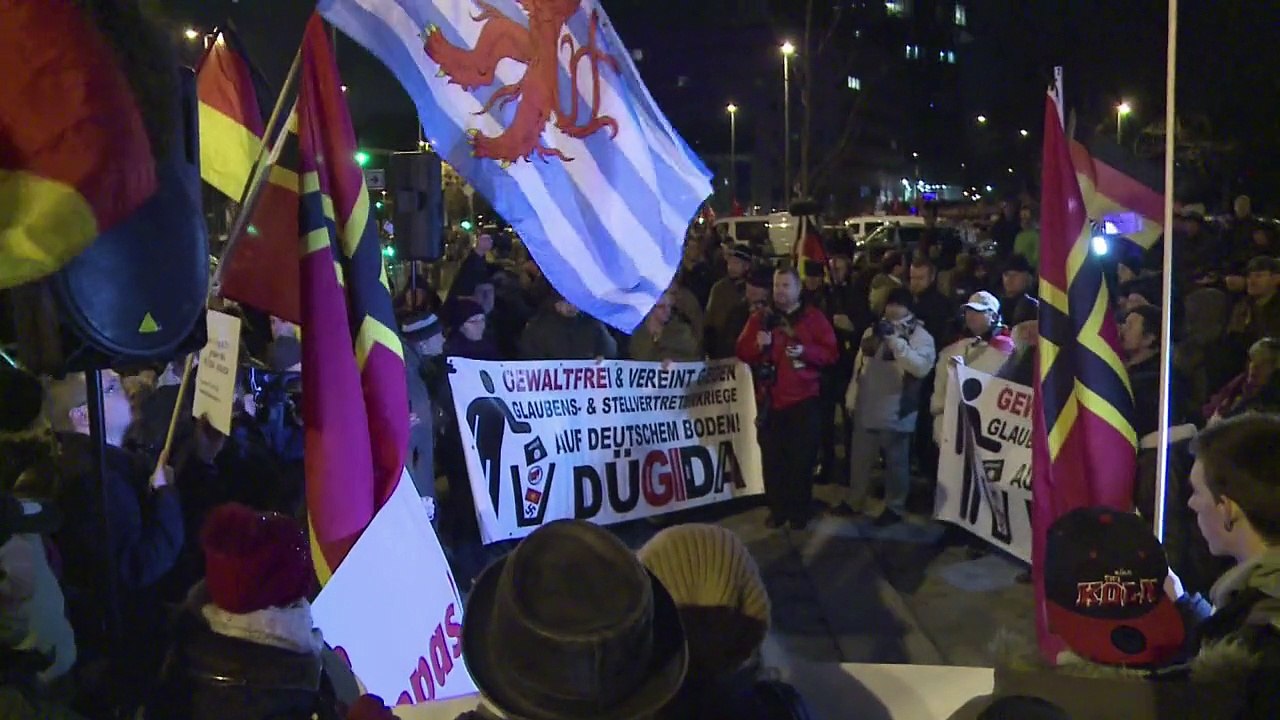 Pegida und Anti-Pegida: Tausende auf den Straßen