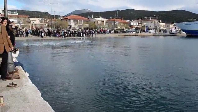 Αγιασμός των υδάτων στη Γλύφα