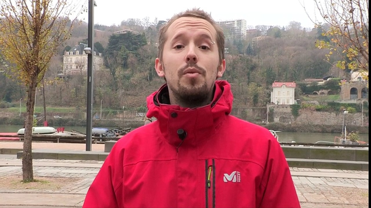 Parrot AR Drone 2.0 en vol