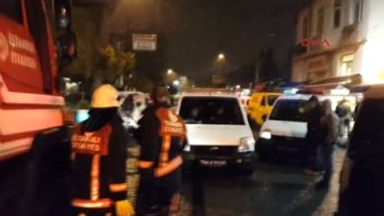 Sultanahmet'te Polise Saldırı