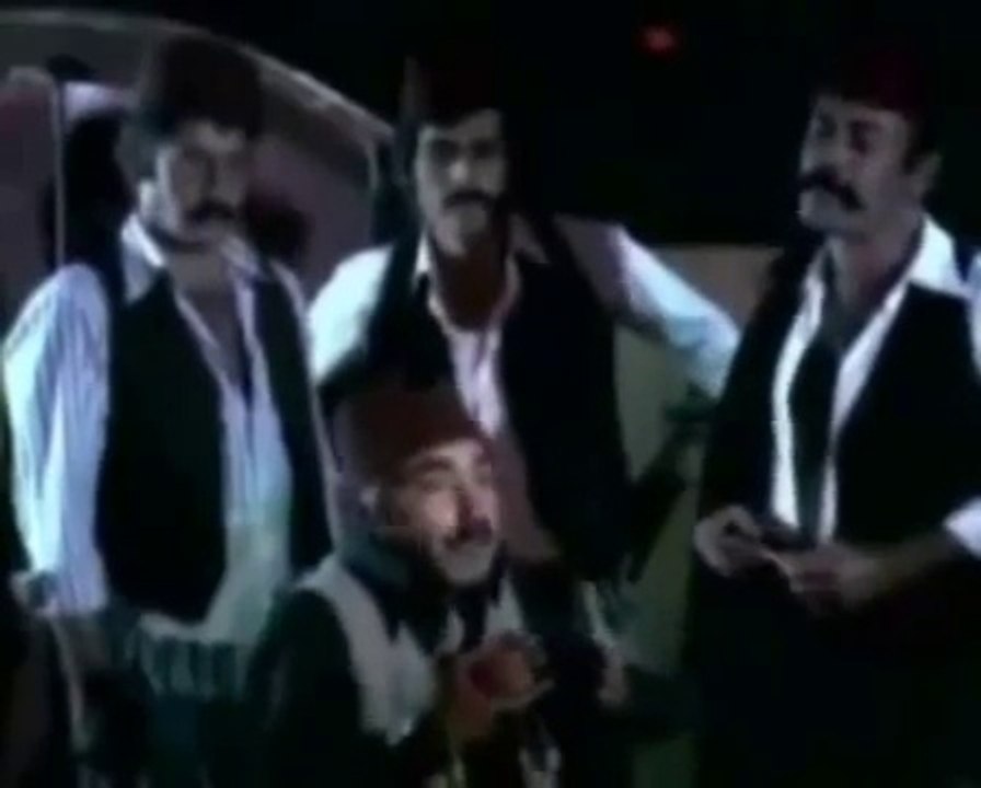 ŞABAN OĞLU ŞABAN KADIRGALI EŞREF SAHNESİ