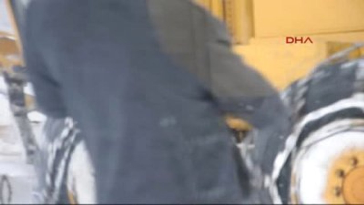 Muş Kars- Digor Karayolunda Mahsur Kalanlar 5 Saat Sonra Kurtarıldı