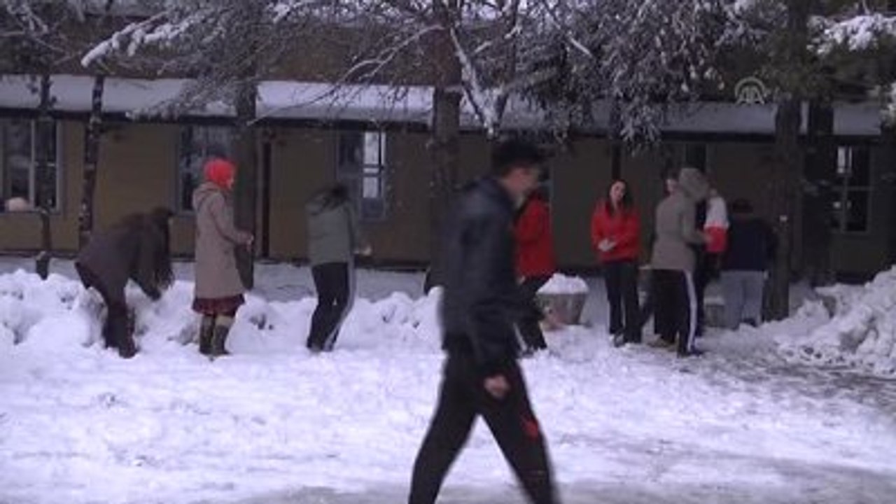 Eğitime Kar Engeli