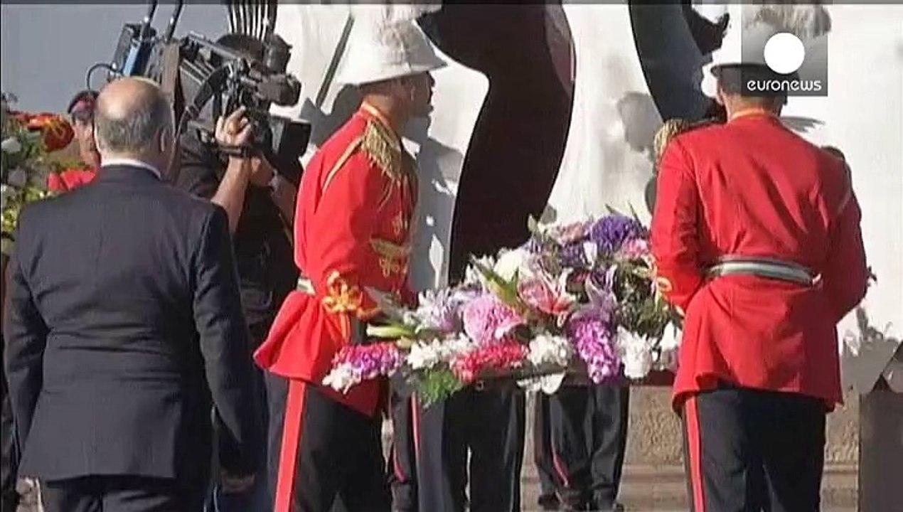 Entre divisões, Iraque celebra as Forças Armadas