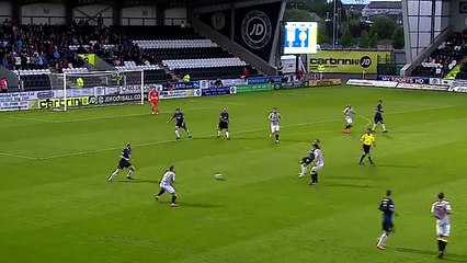 Ali Crawford smashes Accies into the lead