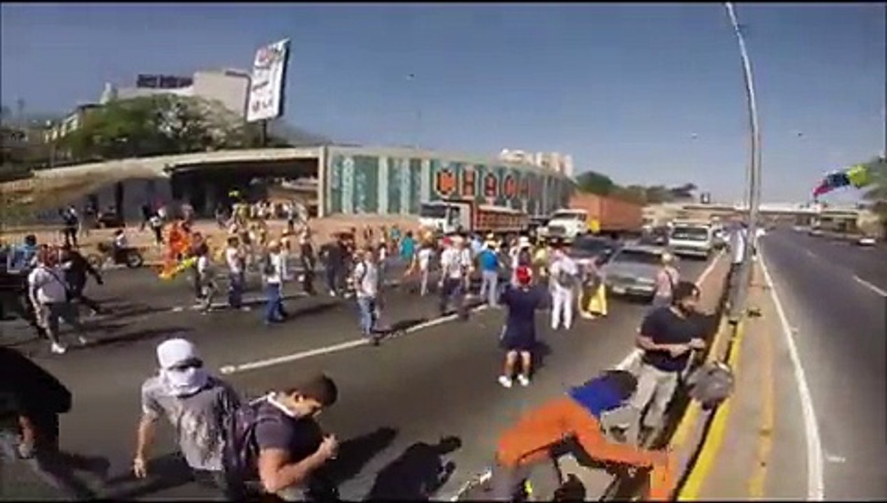 Como quitarle las bombas a los PNB Altamira 22M tranca de Autopista #ResistenciaAnonima
