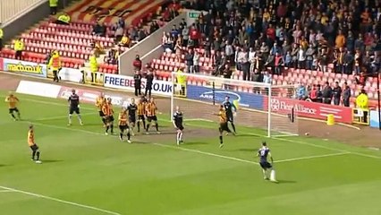 De Leeuw turns and scores winning goal