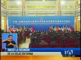 Correa intensifica actividades en China